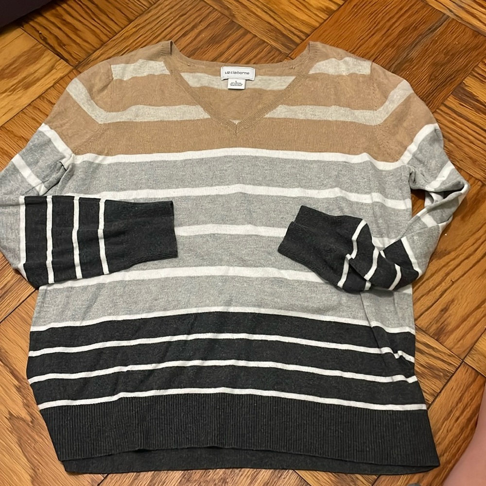 Women’s Liz Claiborne Sweater Size Large